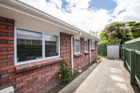 Photo of property in 71 Bryant Street, Takaro, Palmerston North, 4412