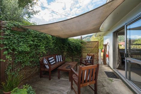 Photo of property in 136 Fairfax Street, Murchison, 7007