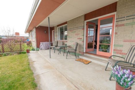 Photo of property in 6 Campbell Street, Alexandra, 9320