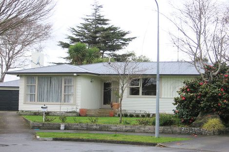 Photo of property in 25 Bond Street, Hokowhitu, Palmerston North, 4410