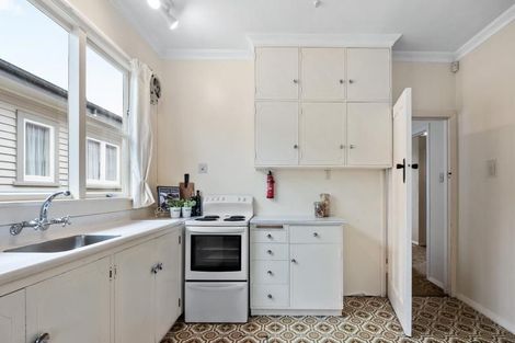 Photo of property in 3 Junction Street, Fairfield, Lower Hutt, 5011