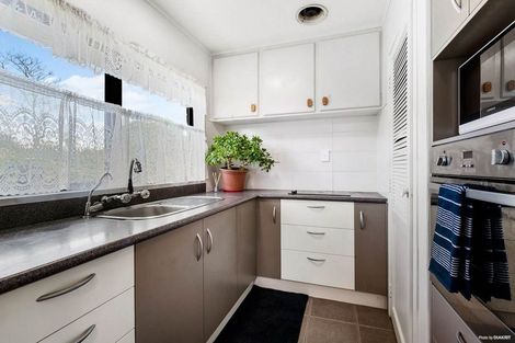 Photo of property in 2/6 Elizabeth Street, Papakura, 2110