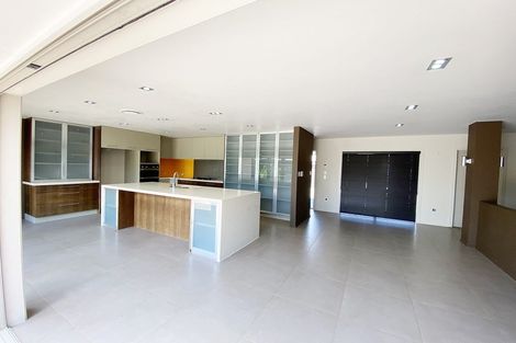 Photo of property in 67 Old Barn Road, Opaheke, Papakura, 2584