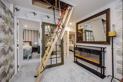 Photo of property in Tuscany Towers, 12/1 Ambrico Place, New Lynn, Auckland, 0600