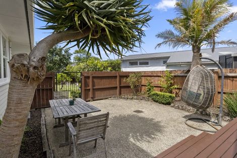 Photo of property in 36 Sylvia Road, Hillcrest, Auckland, 0627