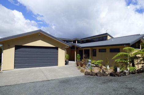 Photo of property in 329 Wharau Road, Kerikeri, 0293
