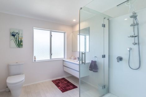 Photo of property in 20 Railway Terrace, Ohau, Levin, 5570