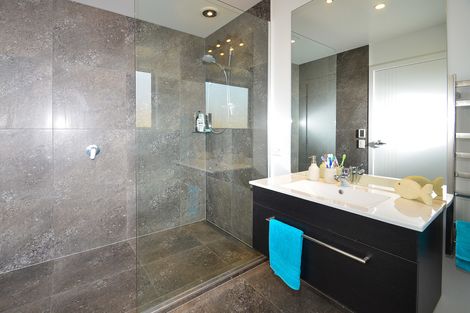 Photo of property in 66 Grandvista Drive, Green Island, Dunedin, 9018