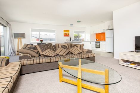 Photo of property in 18 Tarata Grove, Lansdowne, Masterton, 5810