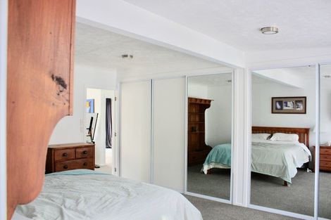 Photo of property in 65 Hebron Road, Waiake, Auckland, 0630