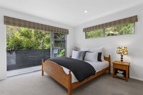 Photo of property in 18 Kahikatea Close, Campbells Bay, Auckland, 0630