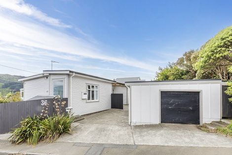 Photo of property in 36 Kaihuia Street, Northland, Wellington, 6012
