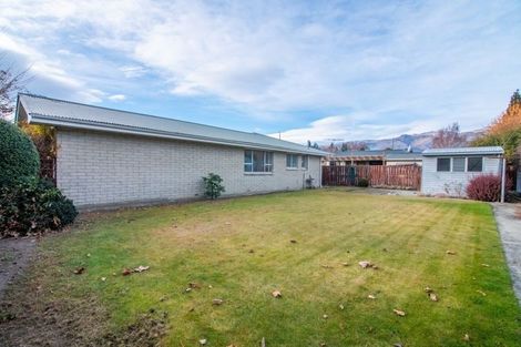 Photo of property in 114 Neplusultra Street, Cromwell, 9310
