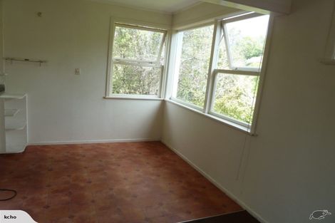 Photo of property in 2/25 Nutsey Avenue, Northcote, Auckland, 0627