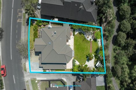 Photo of property in 39 Lake Panorama Drive, Henderson, Auckland, 0612