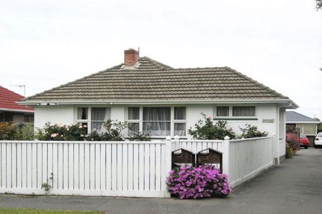 Photo of property in 1/11 Oakdale Street Avonhead Christchurch City