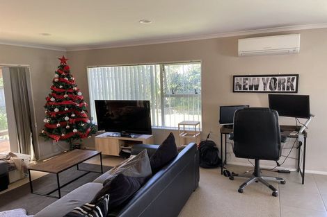 Photo of property in 26 Montanez Drive, Flat Bush, Auckland, 2019