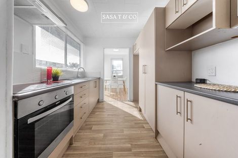 Photo of property in 9b O'connor Street, Otara, Auckland, 2023