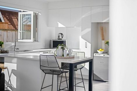 Photo of property in 8 Bentley Lane, Leamington, Cambridge, 3432