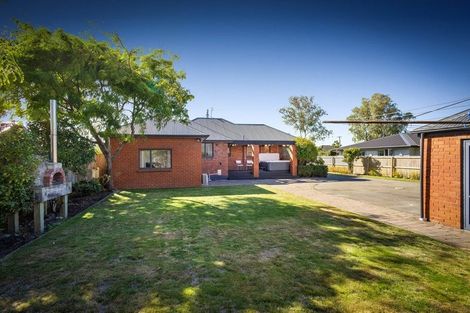 Photo of property in 10 Evatt Street, Bryndwr, Christchurch, 8053