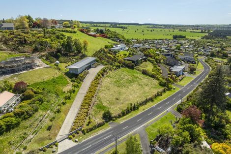 Photo of property in 58 Mapara Road, Acacia Bay, Taupo, 3385