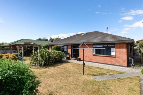 Photo of property in 83 Sandwich Road, St Andrews, Hamilton, 3200