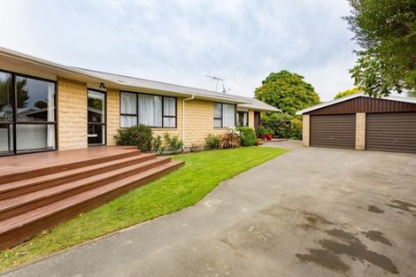 Photo of property in 15 Penwood Street, Russley, Christchurch, 8042