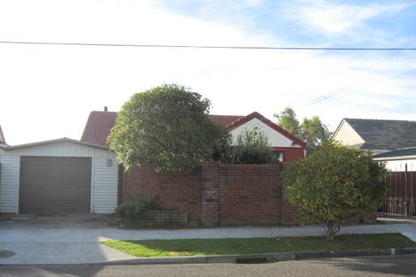 Photo of property in 6 Collett Street, Naenae, Lower Hutt, 5011