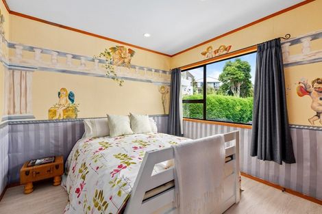 Photo of property in 24 Danbury Drive, Torbay, Auckland, 0630