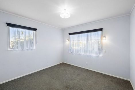 Photo of property in 14 Sandel Rise, Merrilands, New Plymouth, 4312