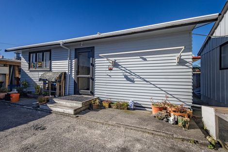 Photo of property in 10 State Highway 1, Waiouru, 4825