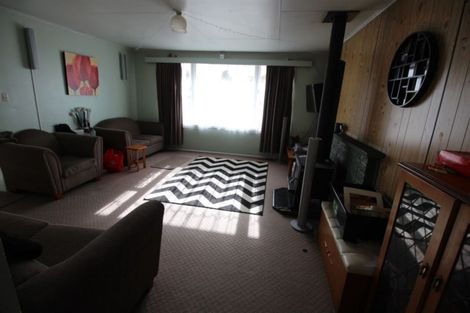 Photo of property in 2 Pateke Place, Tokoroa, 3420