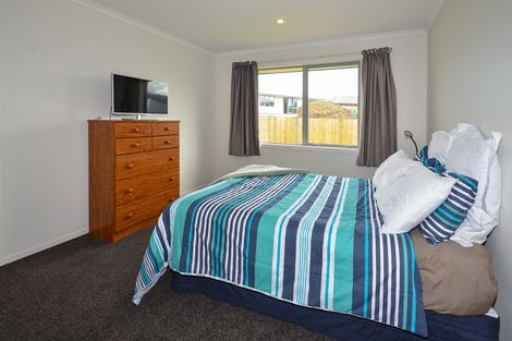 Photo of property in 66 Grandvista Drive, Green Island, Dunedin, 9018