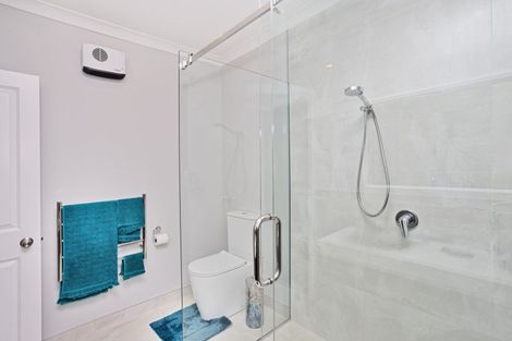 Photo of property in 45 Northside Drive, Waikiwi, Invercargill, 9810