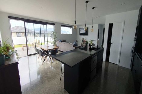 Photo of property in 15 Saint Michael Crescent, One Tree Point, 0118