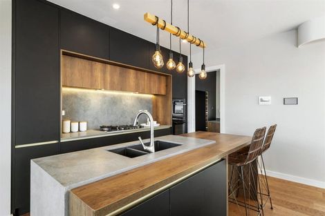 Photo of property in 20 Beach Road, Castor Bay, Auckland, 0620