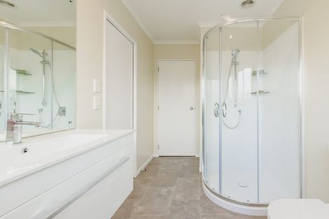 Photo of property in 23 Ashleigh Way, Waikanae Beach, Waikanae, 5036