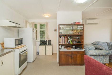 Photo of property in 8a Hannan Road, Whitianga, 3510