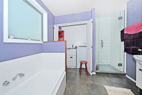 Photo of property in 2/19 Longhurst Terrace, Cashmere, Christchurch, 8022