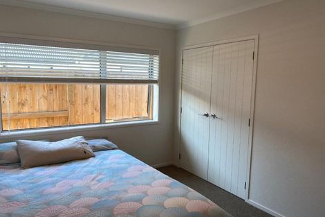 Photo of property in 28 Sabre Street, Papamoa Beach, Papamoa, 3118