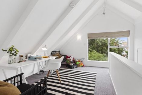 Photo of property in 13 Mallard Grove, Churton Park, Wellington, 6037