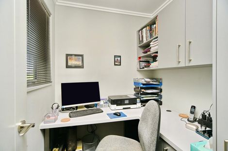 Photo of property in 19 Lancewood Way, Rangiora, 7400