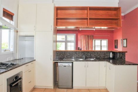 Photo of property in 40 Montgomery Avenue, Belmont, Auckland, 0622