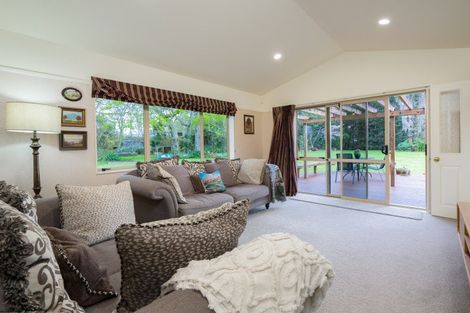 Photo of property in 9 Oak View Place, Newstead, Hamilton, 3287