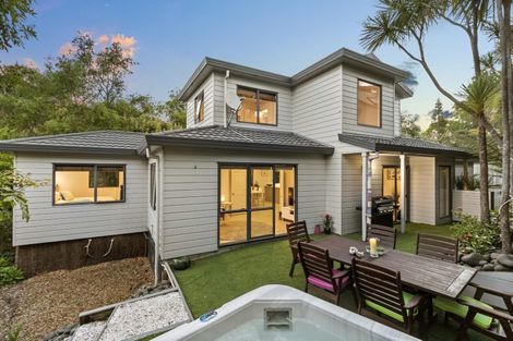 Photo of property in 34b Kiteroa Terrace, Rothesay Bay, Auckland, 0630