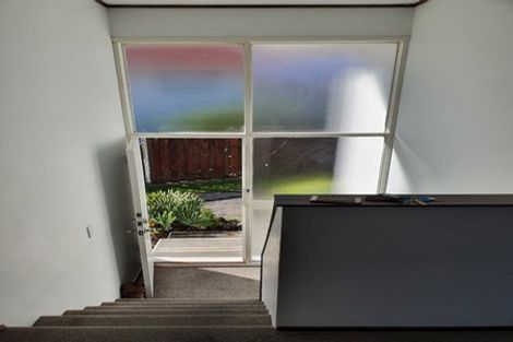 Photo of property in 2/139a Mokoia Road, Birkenhead, Auckland, 0626