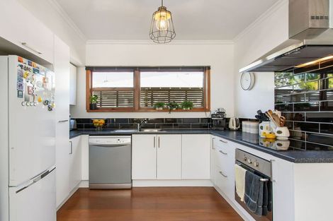Photo of property in 66 Smith Street, Woolston, Christchurch, 8062