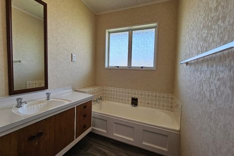 Photo of property in 3/47 Te Mata Road, Havelock North, 4130