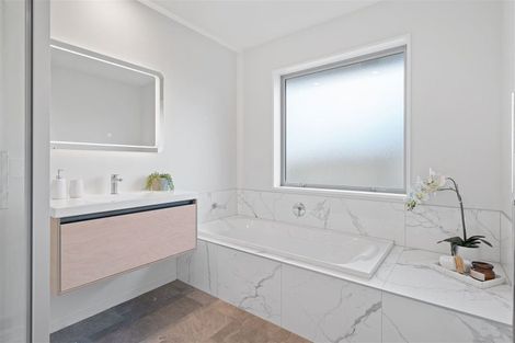 Photo of property in 5 Fox Lane, Rolleston, 7615