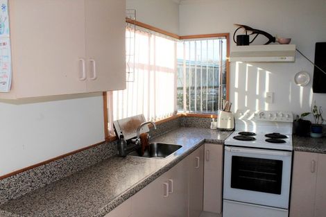 Photo of property in 4 Prince Street, Winton, 9720